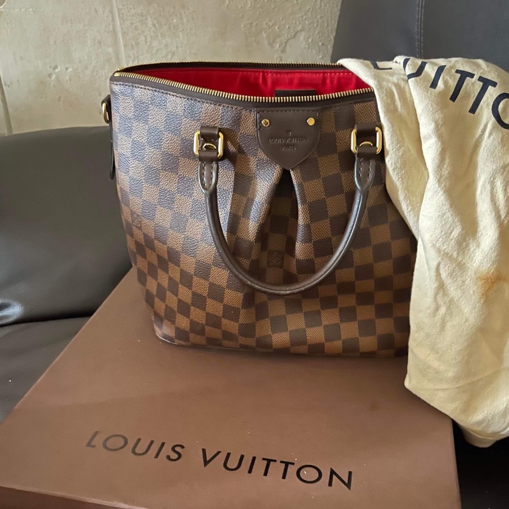 Authentic Siena Lv